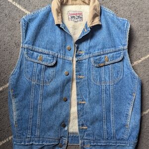 Lee Denim Vest with Beige Collar